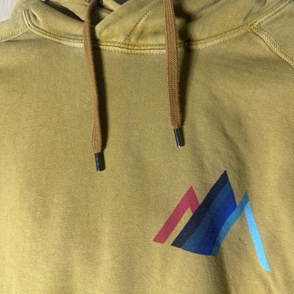 American Eagle men's printed hoodie with a graphic logo Medium - Picture 3 of 8